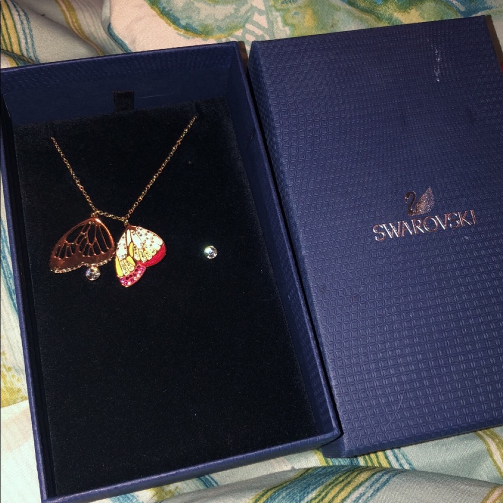 Swarovski butterfly necklace and earrings set